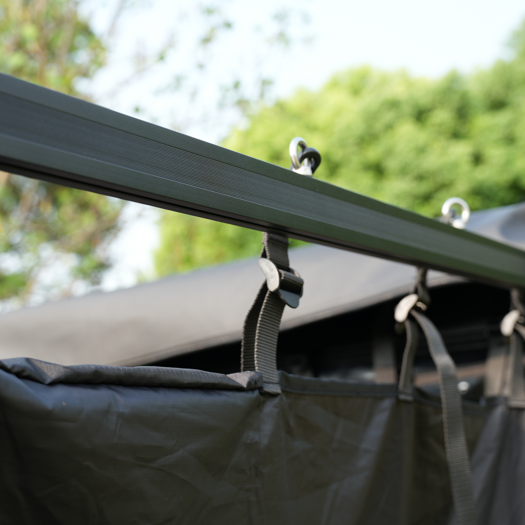 OPENROAD OUTDOOR SHOWER/CHANGING AWNING  openroad4wd.com