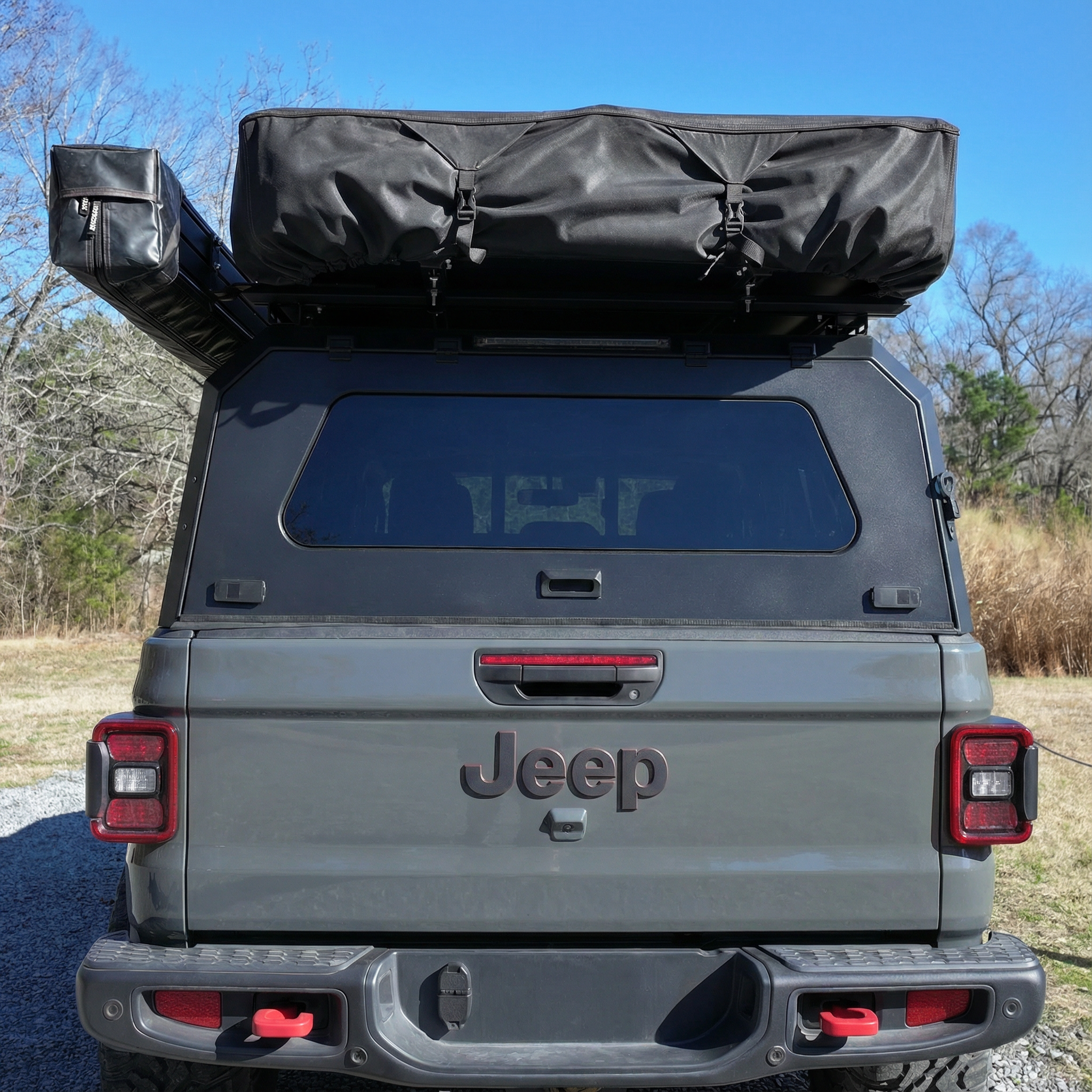 OPENROAD Aluminum Truck Cap with Three-Color Light