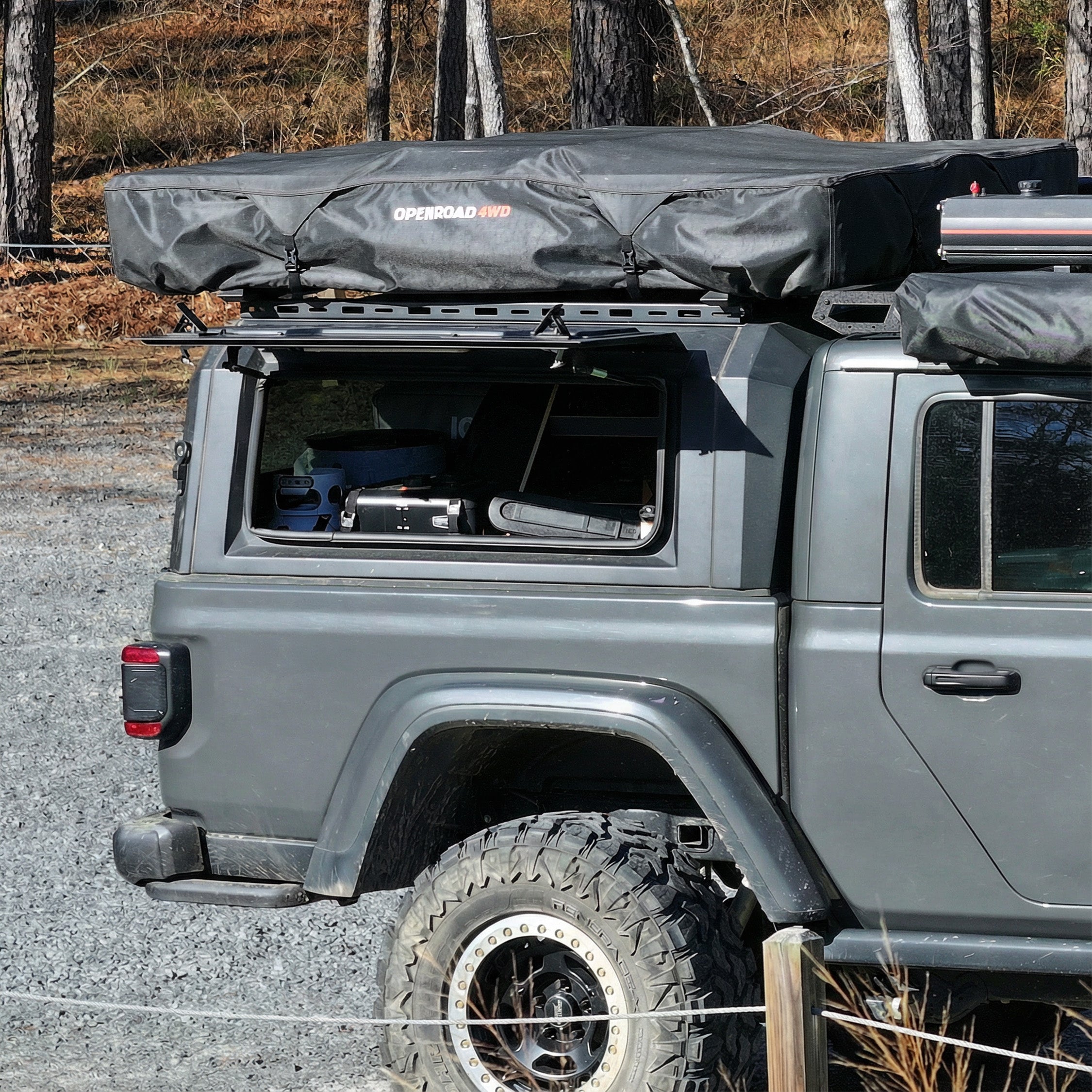 OPENROAD Aluminum Truck Cap with Three-Color Light