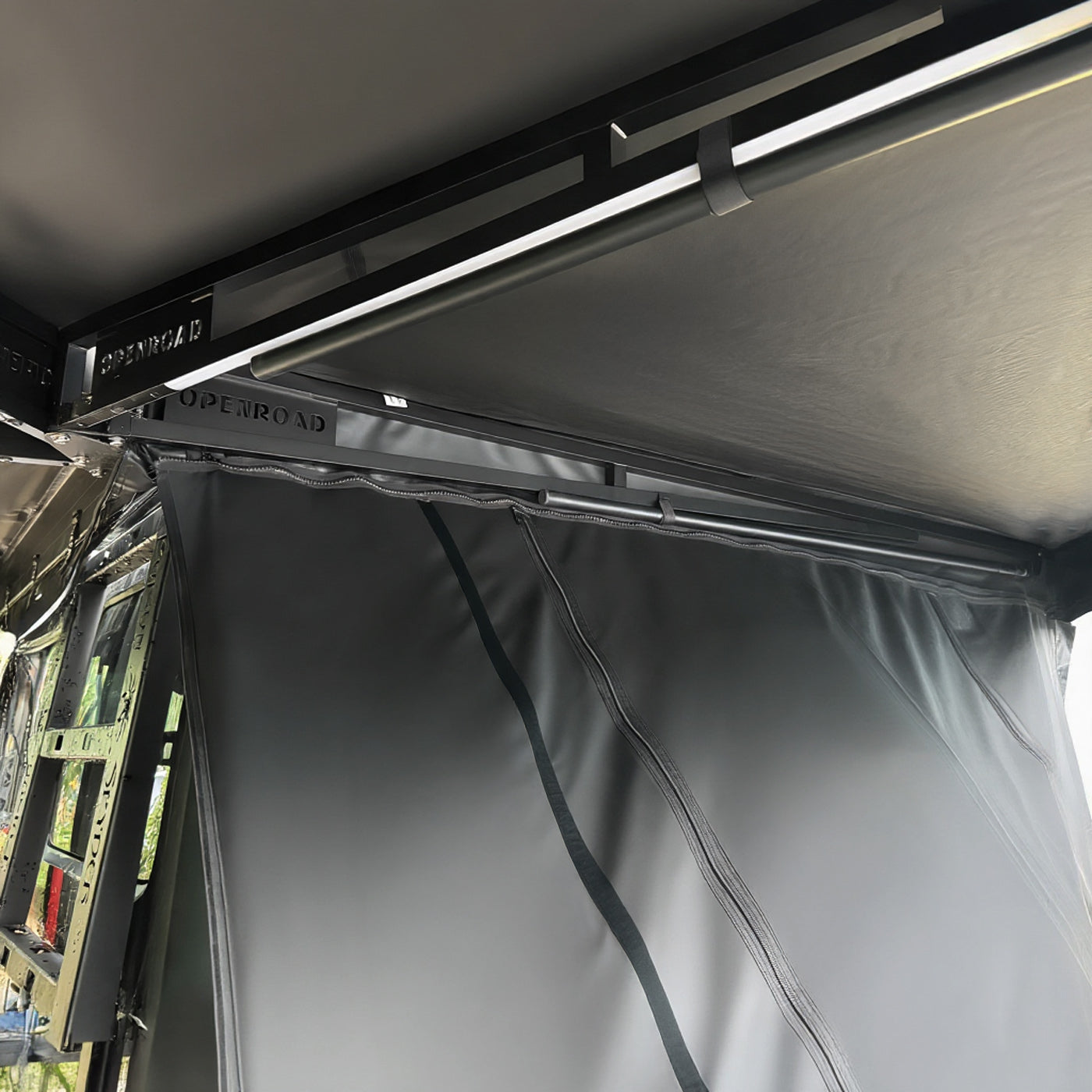 OPENROAD 270 Free Standing Awning and Sidewalls with Trunk Sidewall Openroad4wd